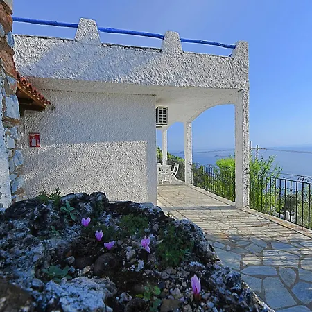 Secret Sporades Panoramic Vilă